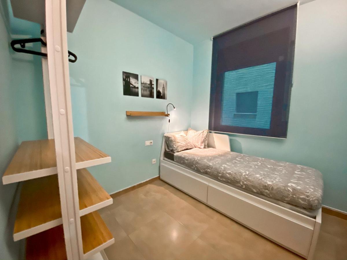 Urban Manresa-City Center Apartment With Balcony Extérieur photo